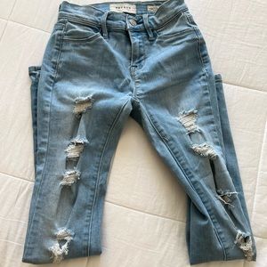 PACSUN LIGHT SKINNY RIPPED JEANS